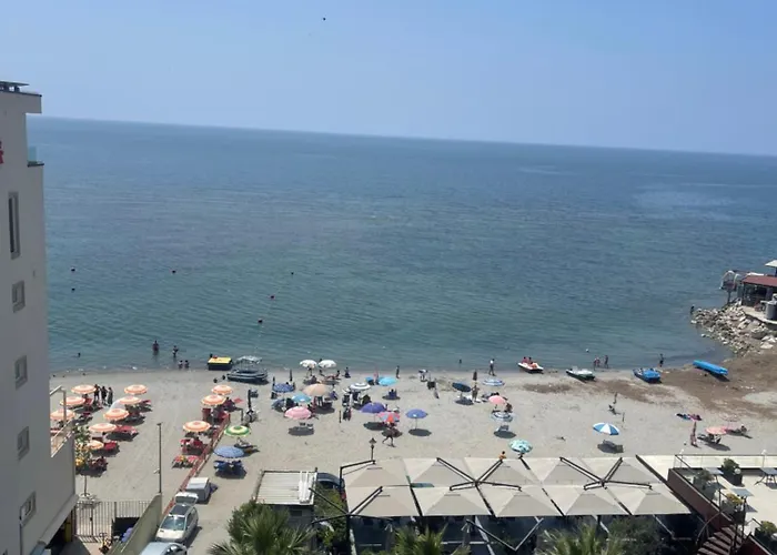 Vollga Seaview 公寓 Durrës